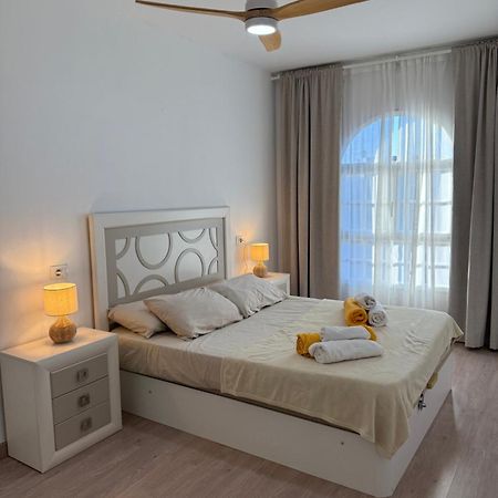 Seaside Paradise - 2 Bedroom Apartment With Ocean Views & Air Conditioning In Playa San Juan Eksteriør billede