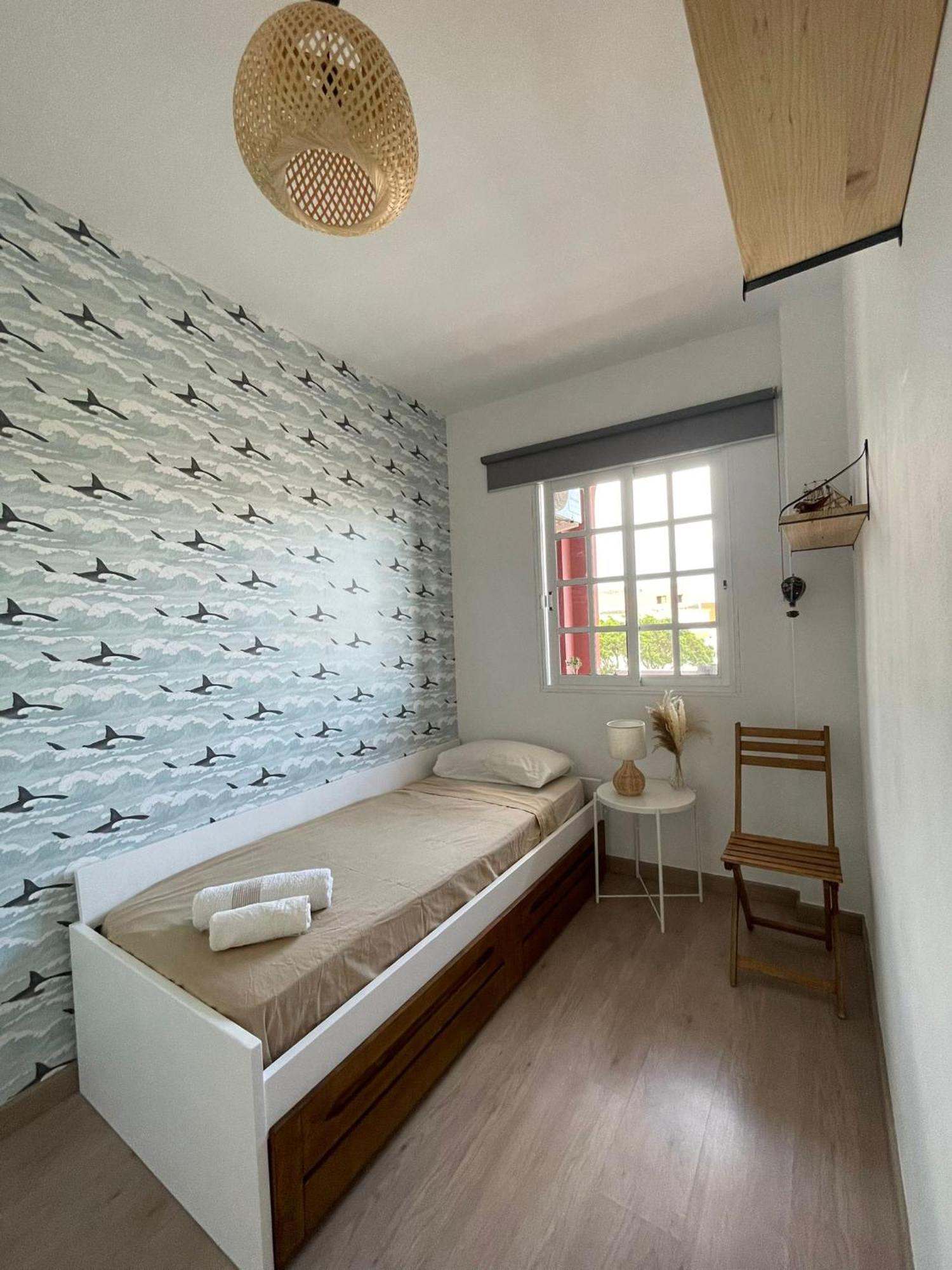 Seaside Paradise - 2 Bedroom Apartment With Ocean Views & Air Conditioning In Playa San Juan Eksteriør billede