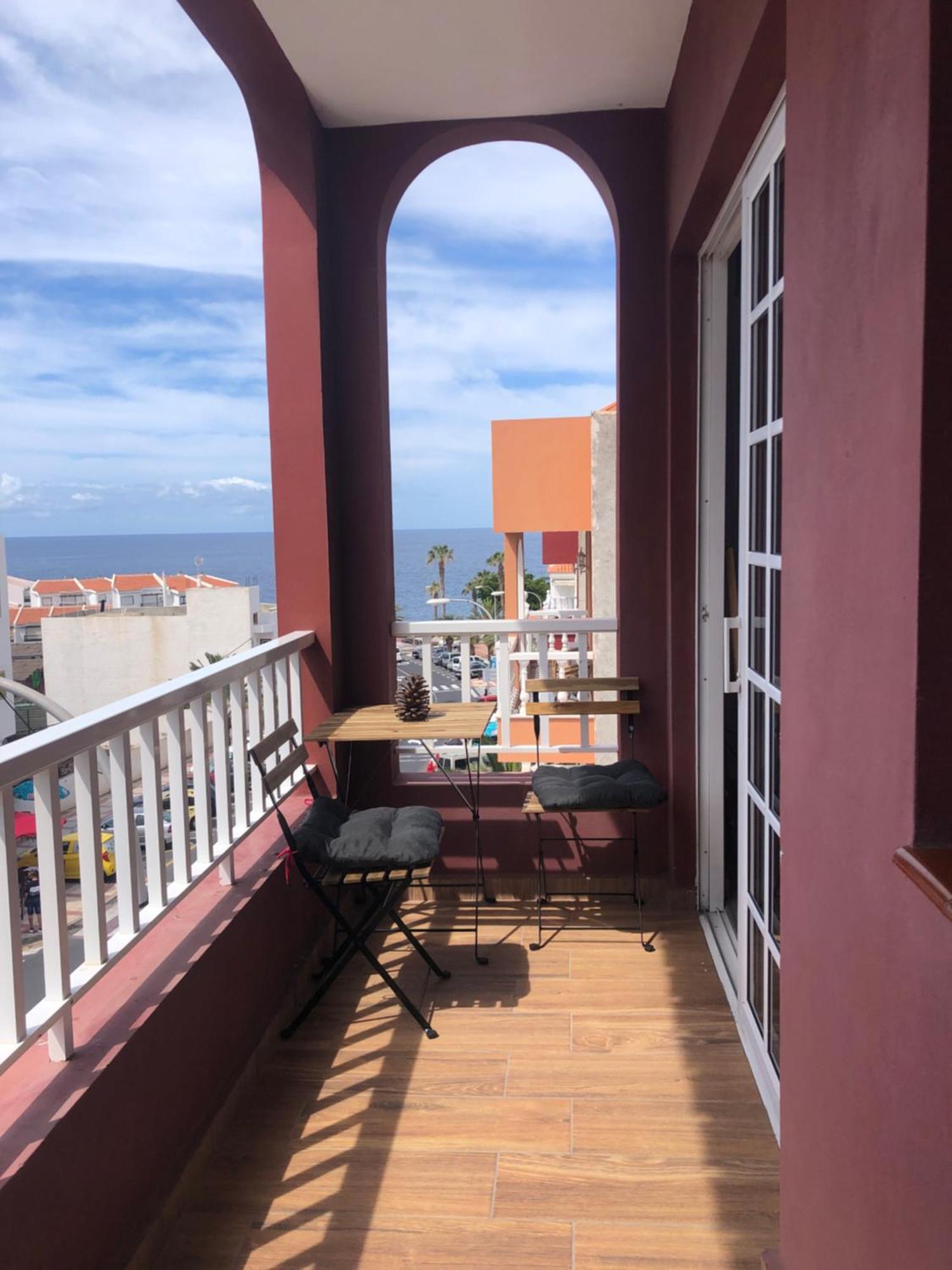 Seaside Paradise - 2 Bedroom Apartment With Ocean Views & Air Conditioning In Playa San Juan Eksteriør billede