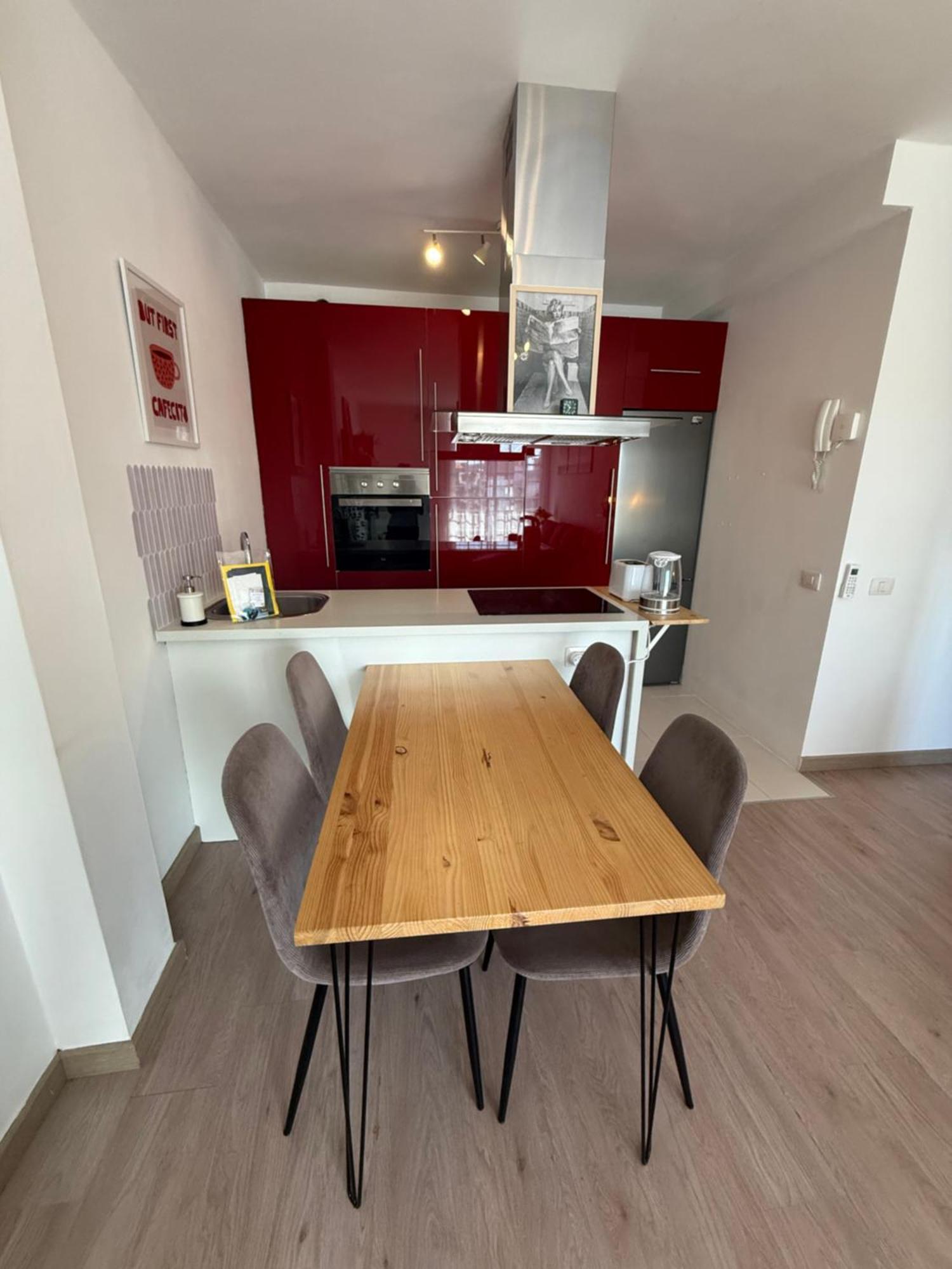 Seaside Paradise - 2 Bedroom Apartment With Ocean Views & Air Conditioning In Playa San Juan Eksteriør billede