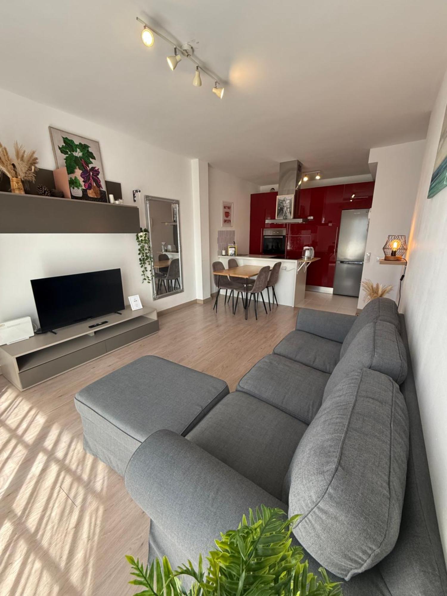 Seaside Paradise - 2 Bedroom Apartment With Ocean Views & Air Conditioning In Playa San Juan Eksteriør billede